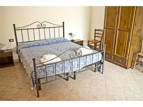 Appartement Borgo Di Pomaia Extérieur photo
